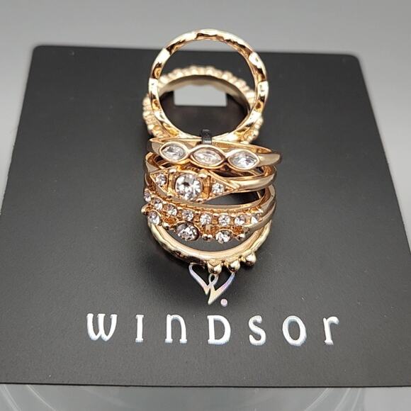Windsor 8 Piece Ring Set Gold-tone Crystal Accent Stack Bands Size 7 Fashion New - Picture 8 of 16